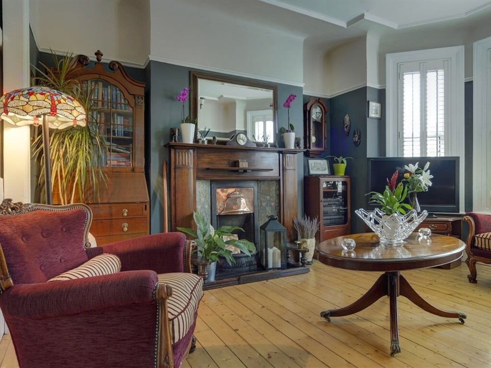Avoca House 39/56