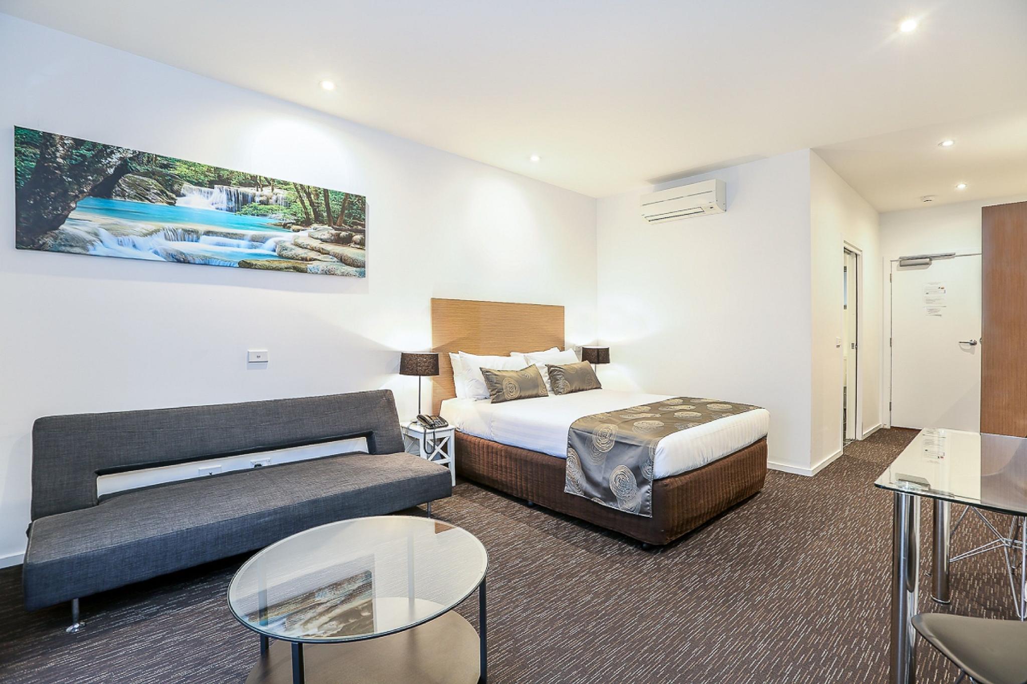 Spa, Deluxe, Queen Bed, Adult Only