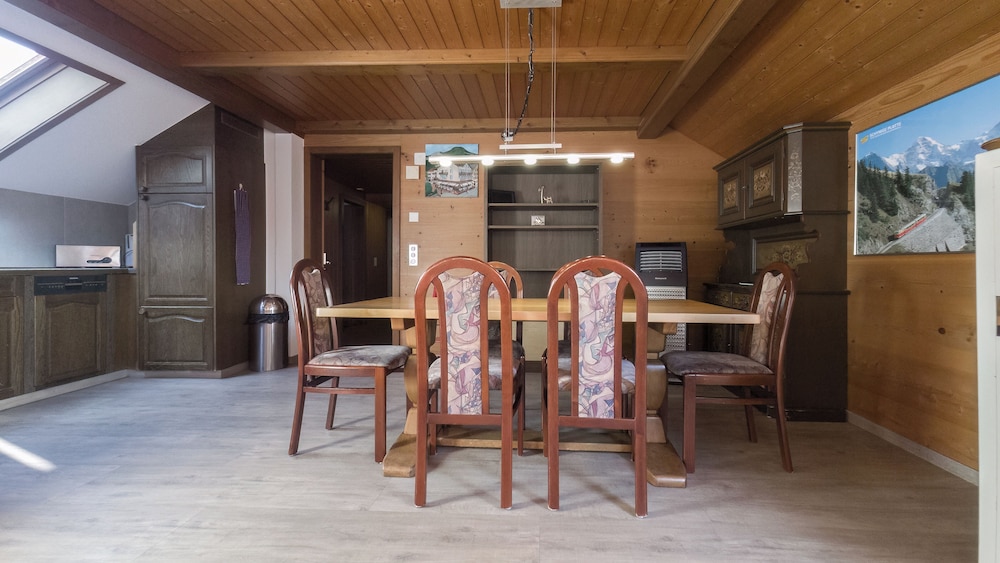 Rossli Hotel 41/64
