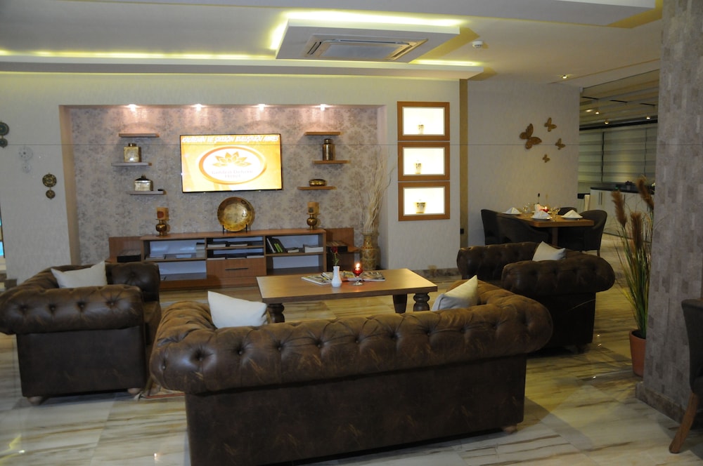 Golden Deluxe Hotel 23/39