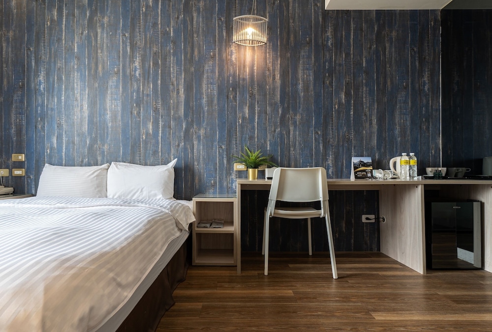 CHECK inn Express Taichung Fuxing Hall 2 34/42