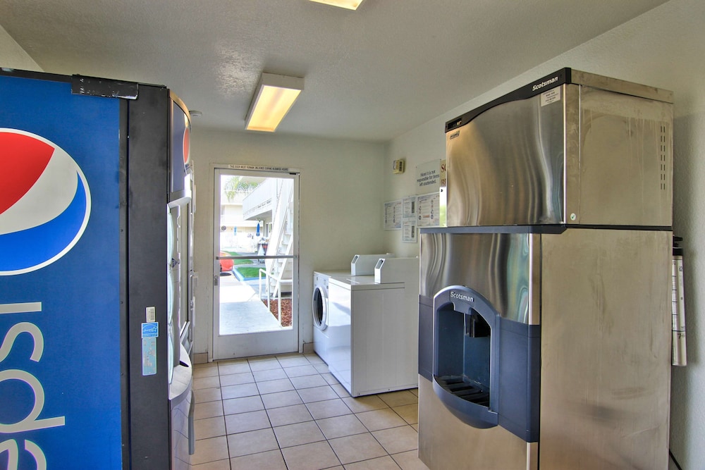 Motel6 Sacramento, CA – South Sacramento & Elk Grove 9/44