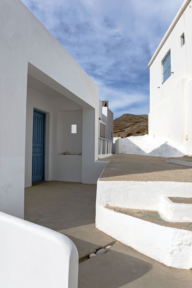 Perigiali Rooms 21/58
