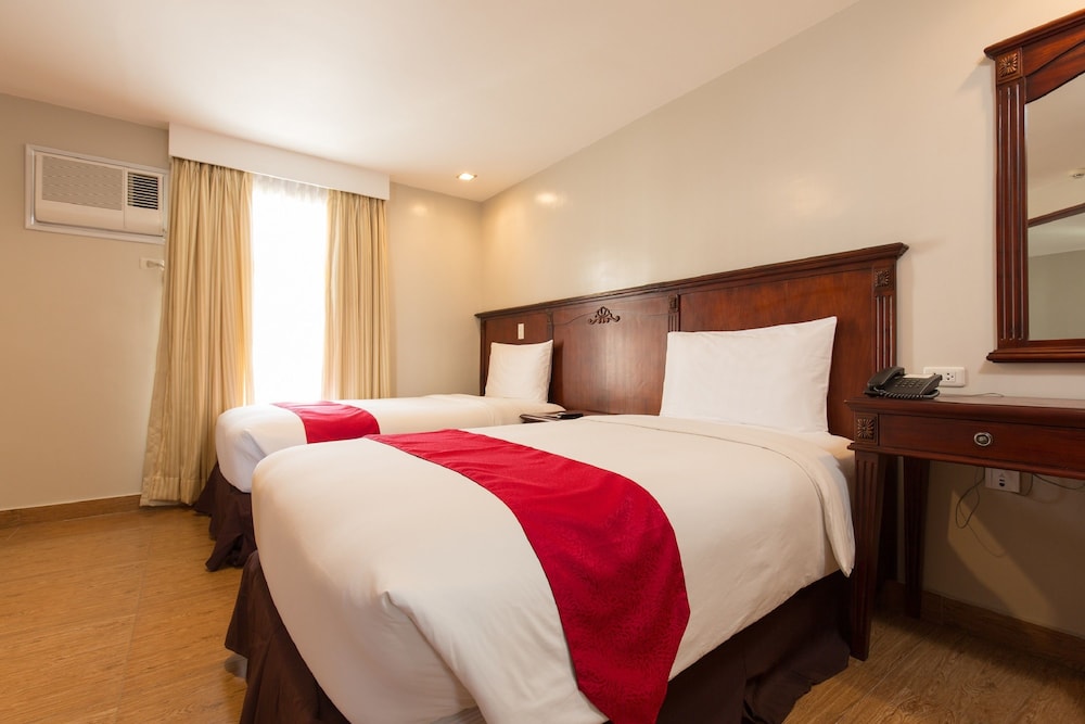 Mj Hotel and Suites 10/35