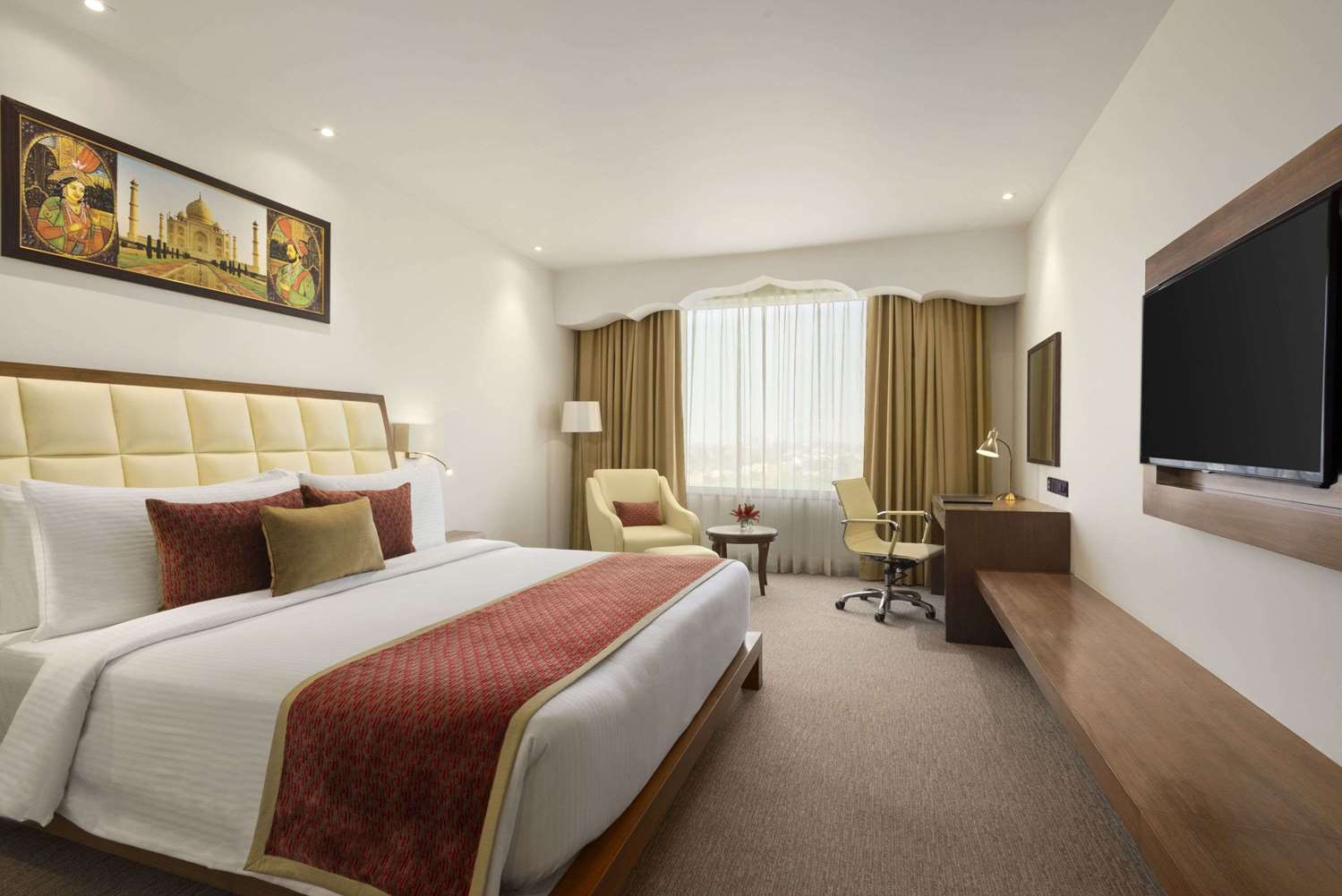 Saura Hotel Agra A Club Mahindra 6/26