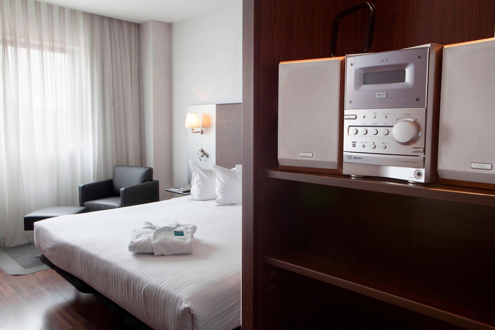 Ac Hotel Gijon 18/50