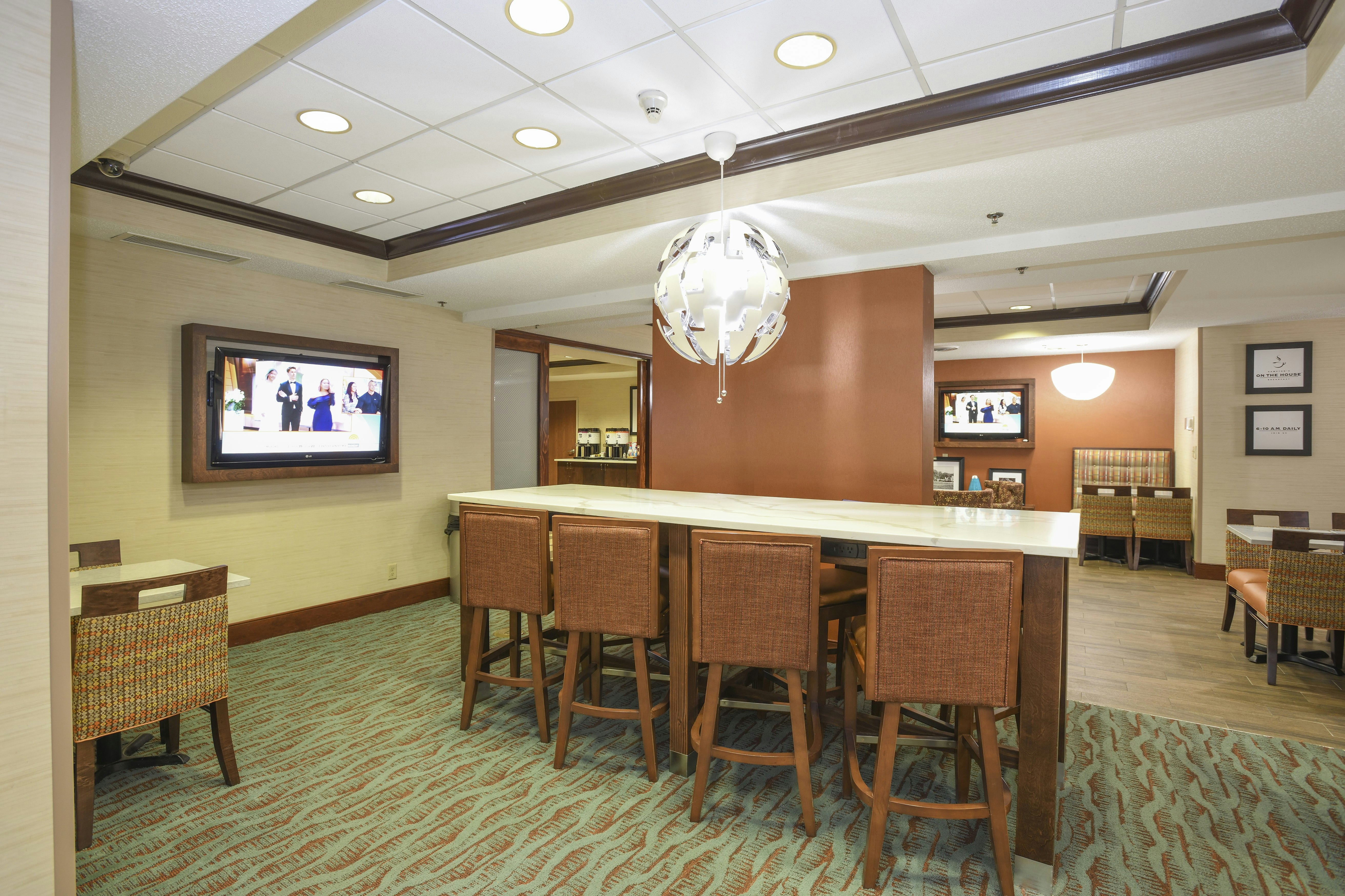 Hampton Inn Cincinnati Eastgat 26/36
