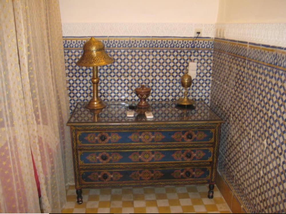 Riad Ifoulki 11/53