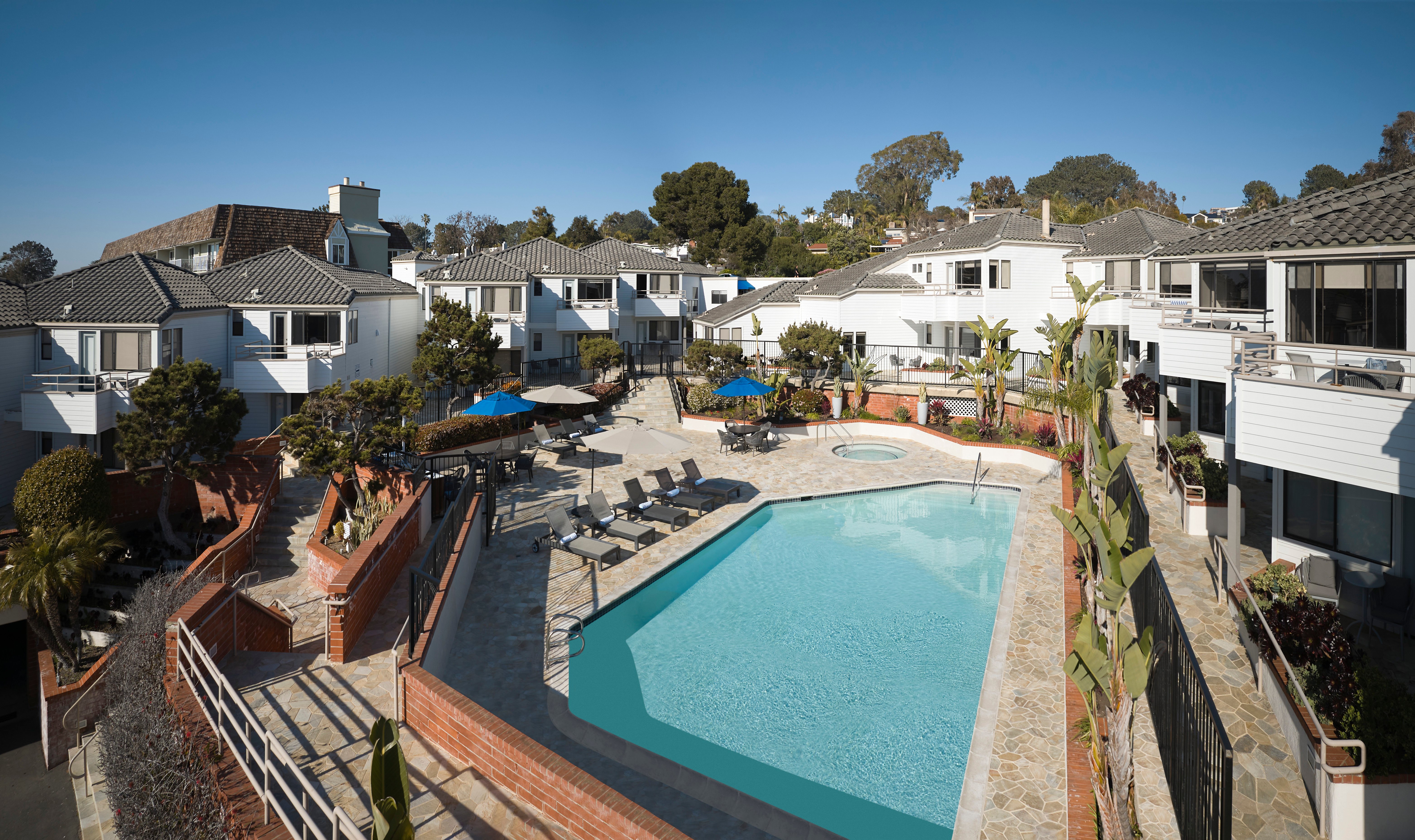 Hotel Indigo San Diego Del Mar 66/70