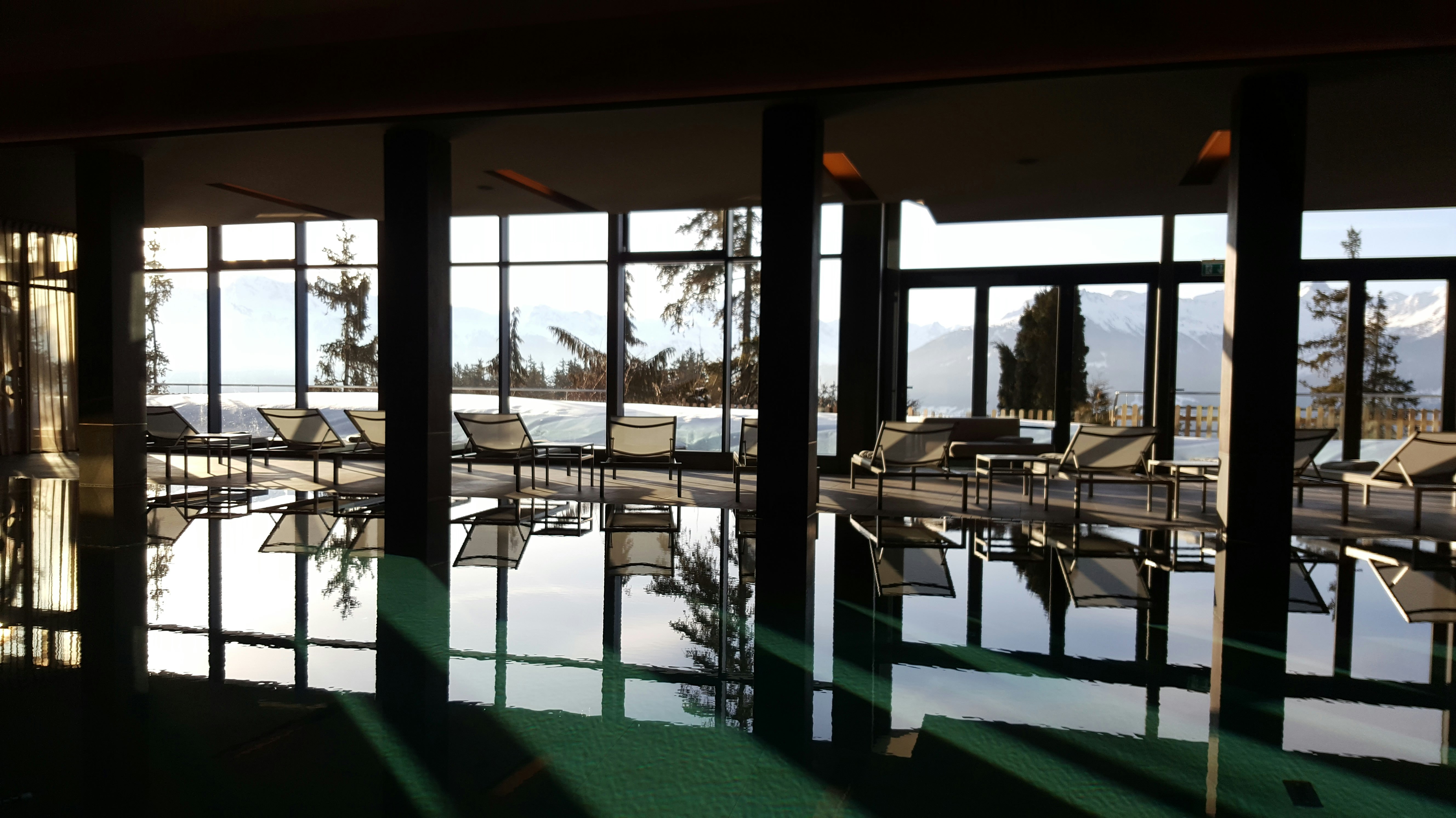 Crans Ambassador Luxury Sport Resort 50/86