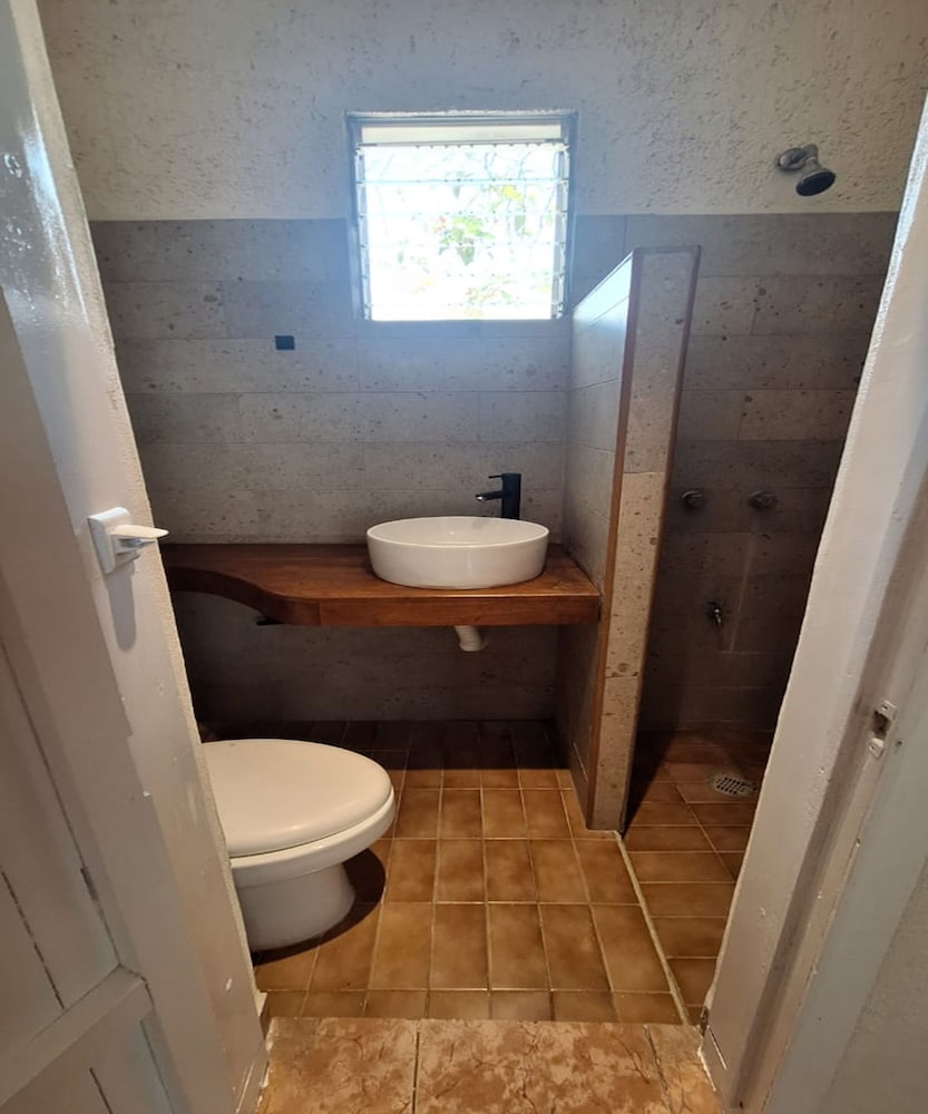 OYO Hotel Rolovi Cancun 58/60