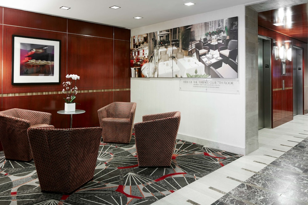 DoubleTree by Hilton New York Midtown Fifth Ave 35/61