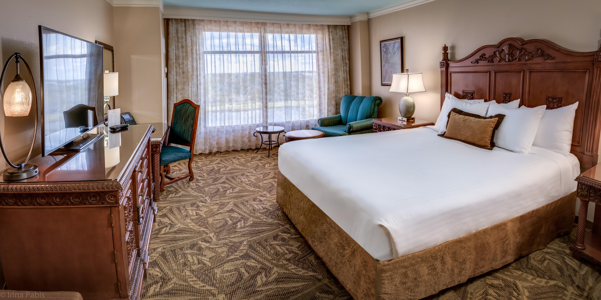 Superior, Double Bed, Golf Course View
