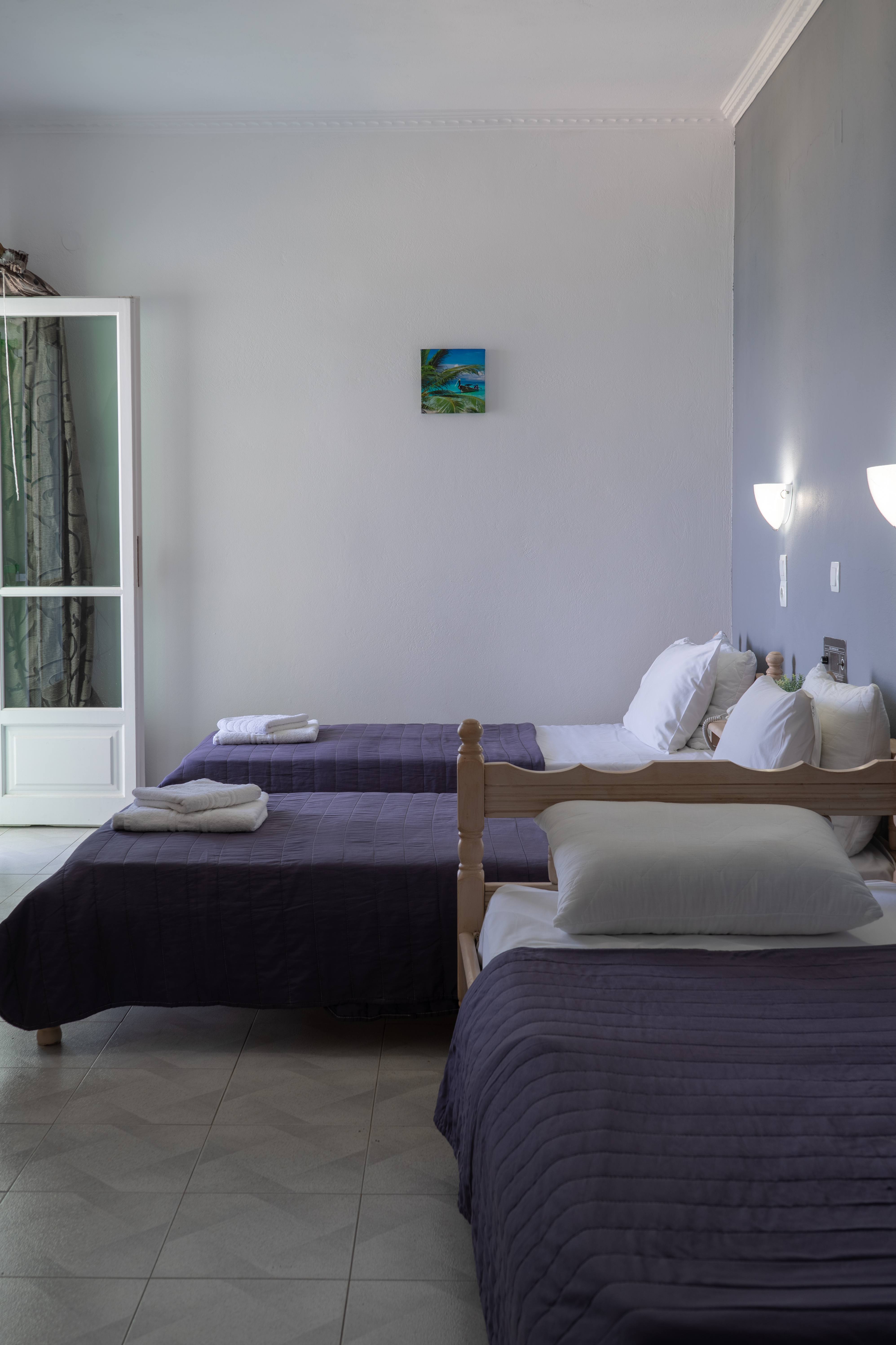 Tropicana Inn 5/50