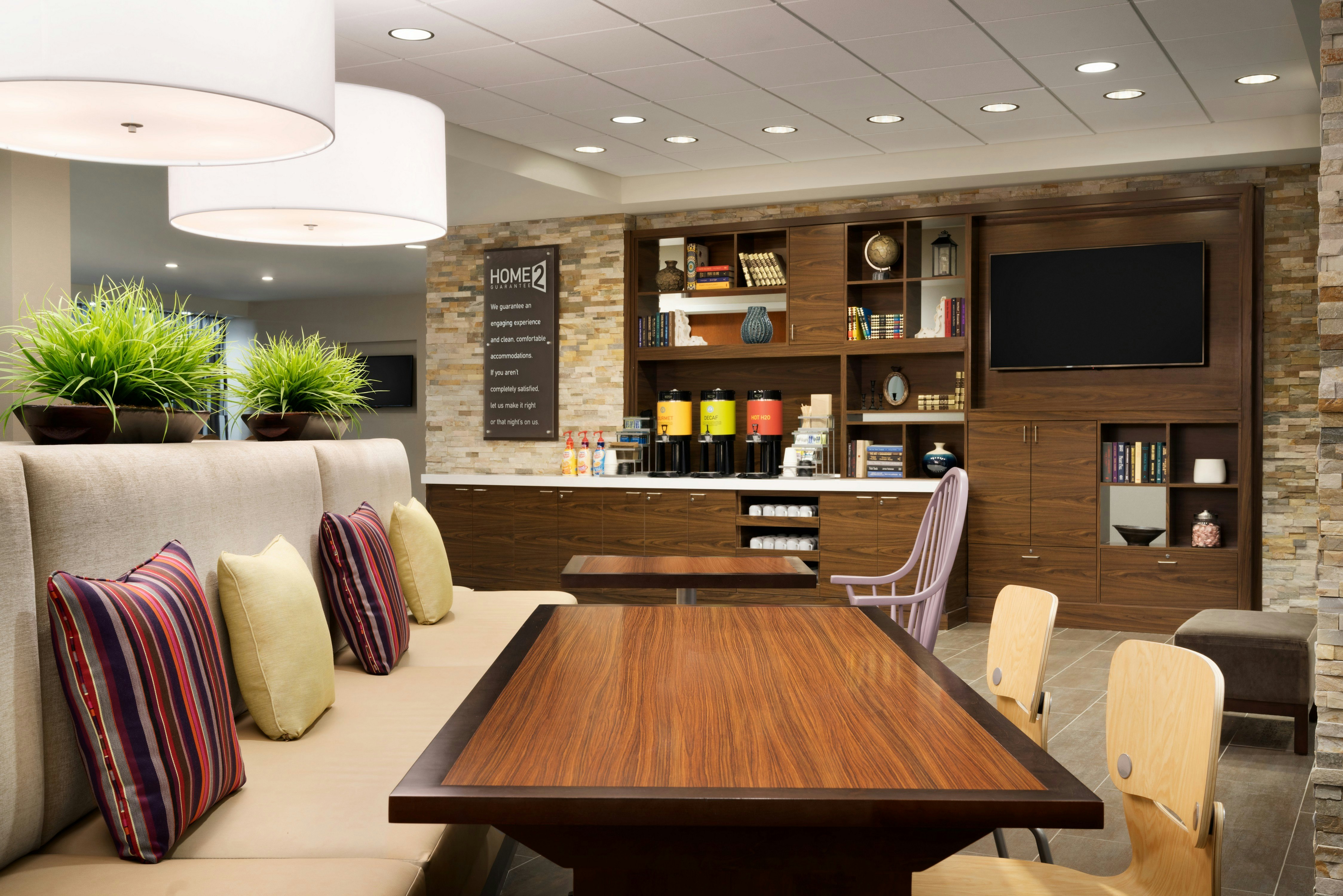 Home2 Suites By Hilton Leavenworth-Downtown 42/48