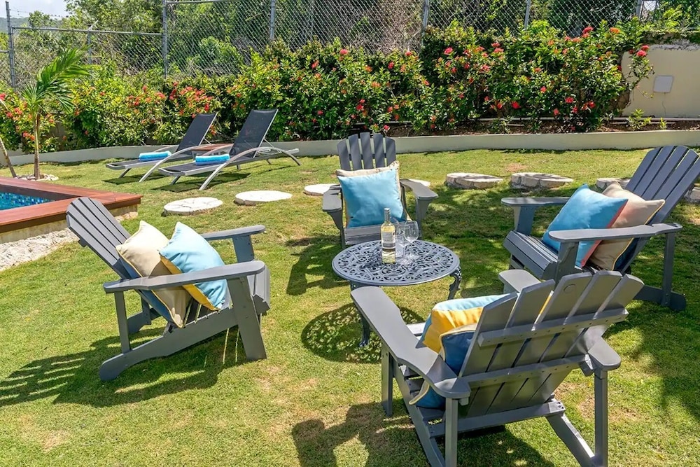 Nianna Luxurious Villa 70/74