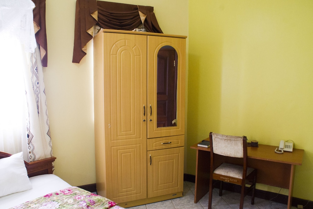 Spannet Suites 13/25