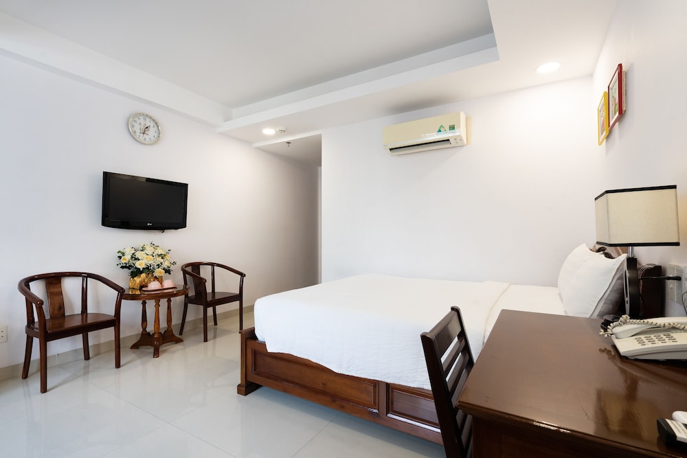 Hoang Hoang Hotel (Bloom 3) 27/49