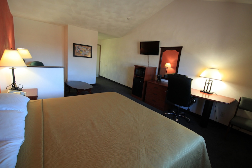 SureStay Hotel by Best Western Greenville 13/43