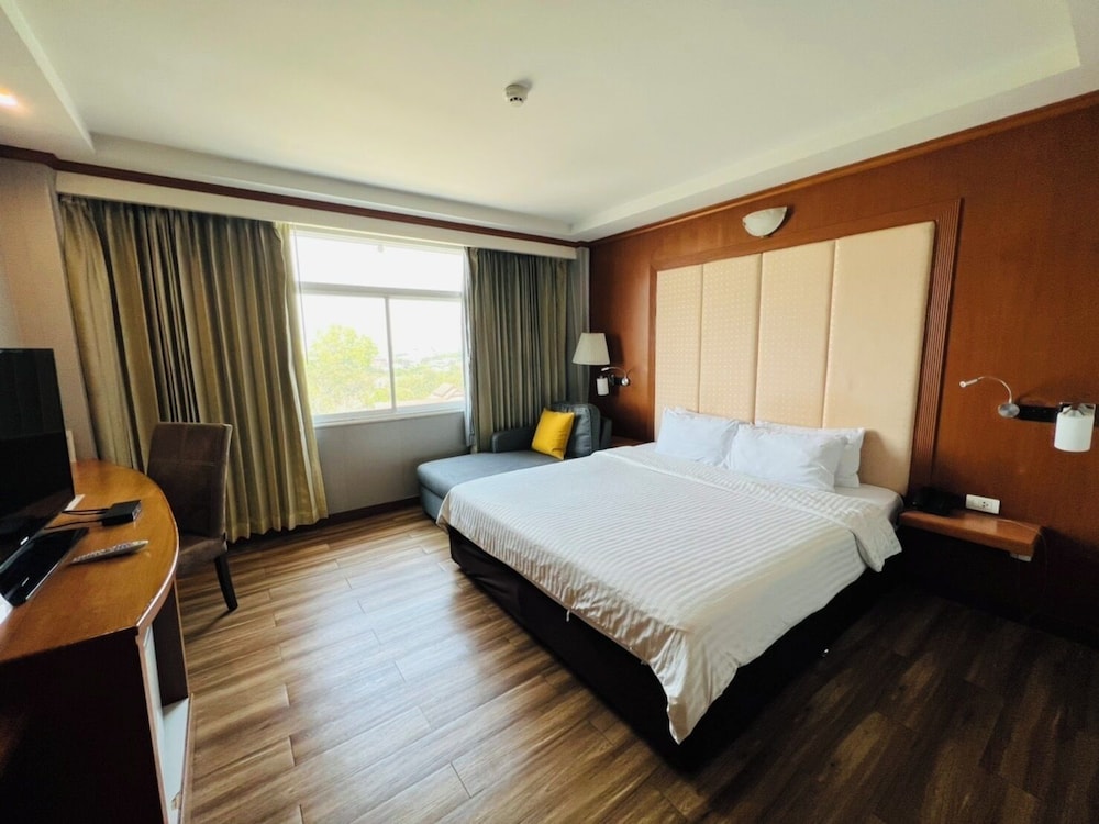 Westerngrand Hotel Ratchaburi 11/18