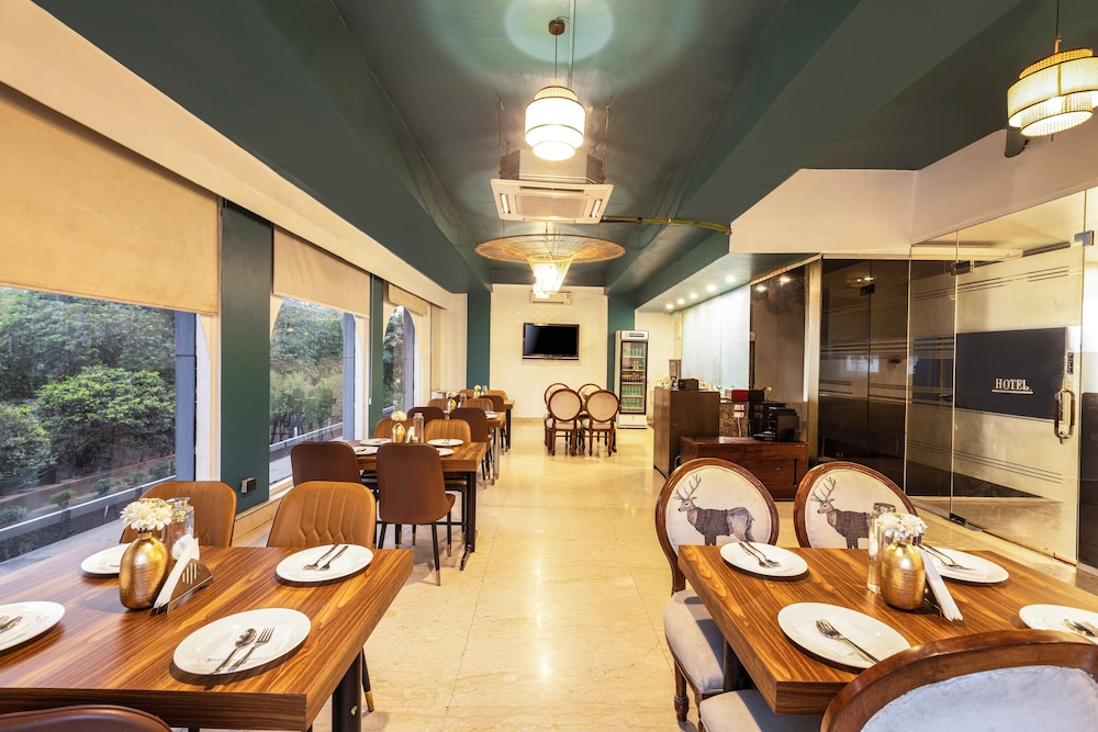 Skon Boutique by Orion Hotels 40/48