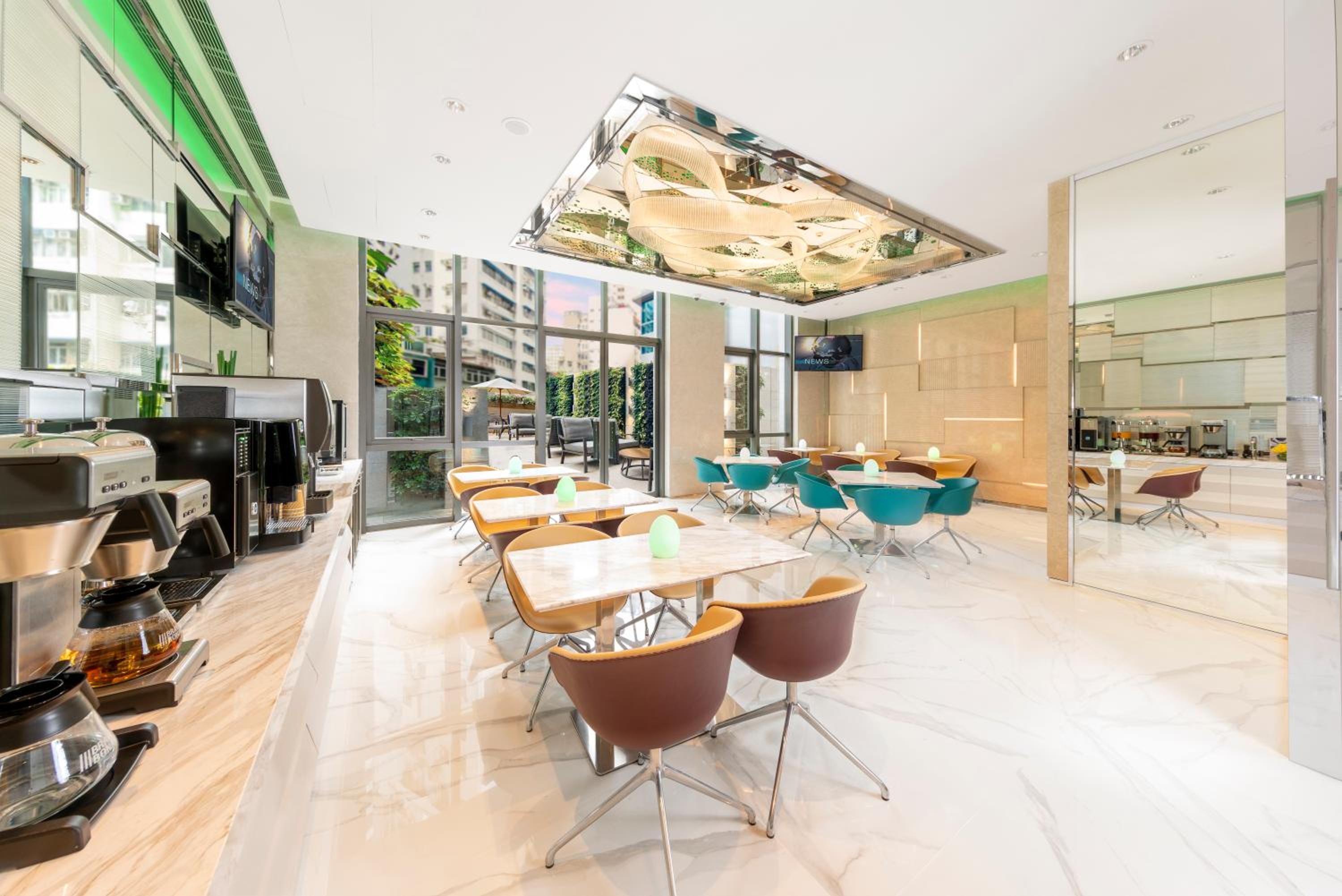 iClub AMTD Sheung Wan Hotel 26/36