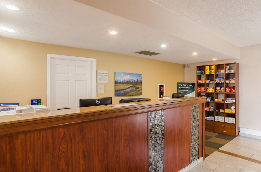 Alamo Inn Suites 7/61