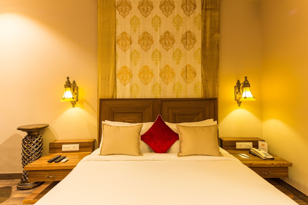 VESTA BIKANER PALACE 16/50
