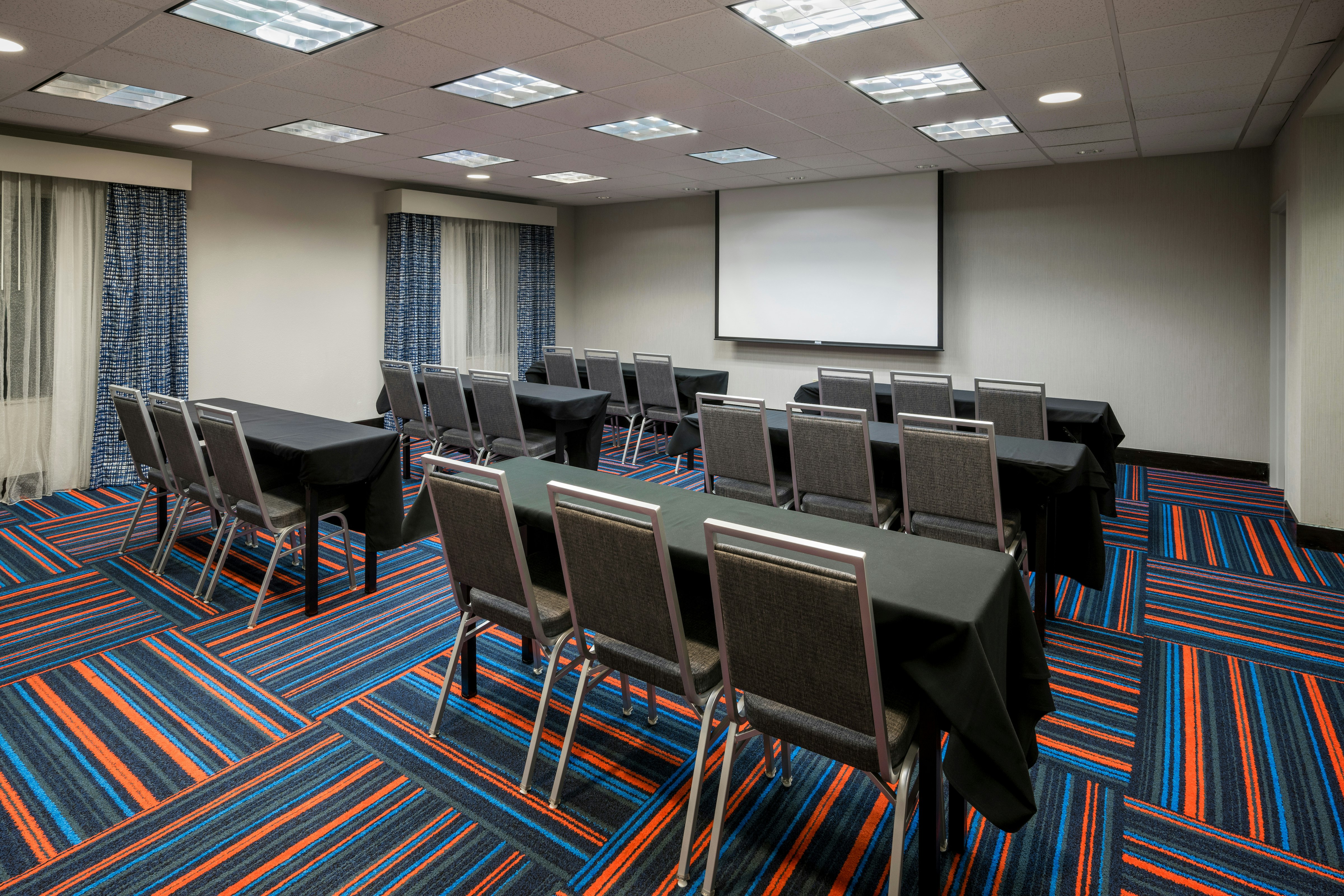 Hampton Inn & Suites Phoenix North/Happy Valley 33/43