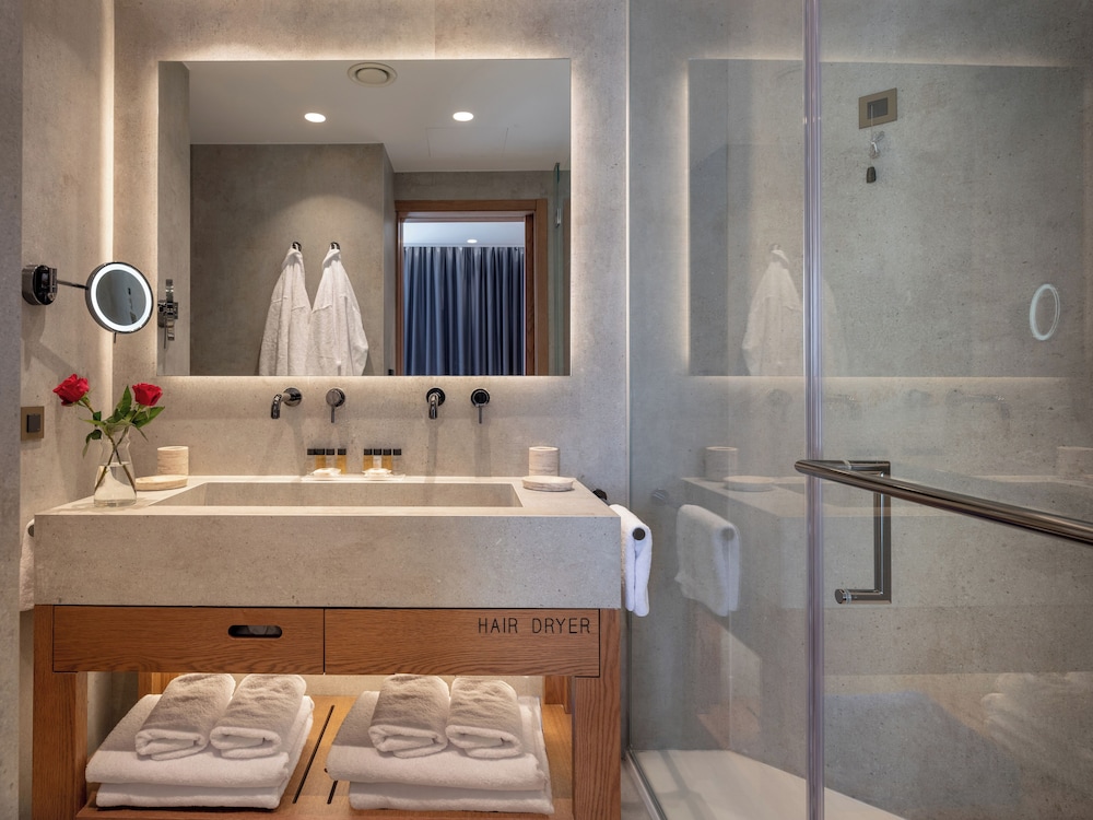 Open Plan, Luxury, Family, Double Bed, Sea Front, 2 Sofa، Nana Golden Beach 8/9