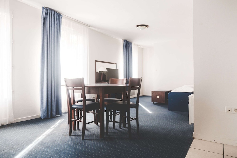 Appart Hotel La Roche-Posay 42/62