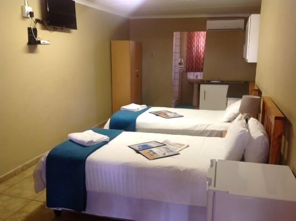 Sand River Resort 17/48