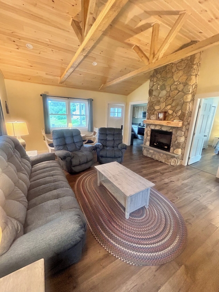 Colonial Gables Oceanfront Village 43/72