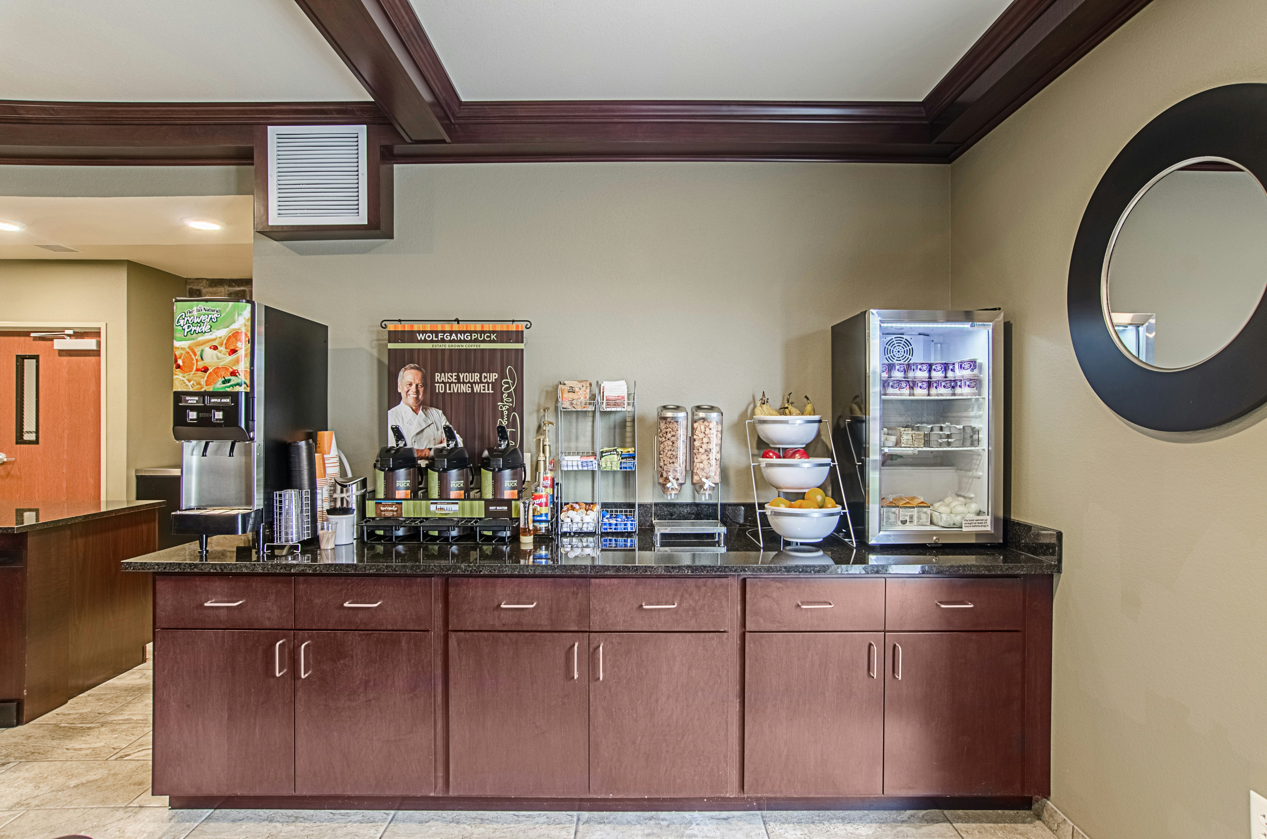 Cobblestone Inn & Suites - Guernsey 6/57
