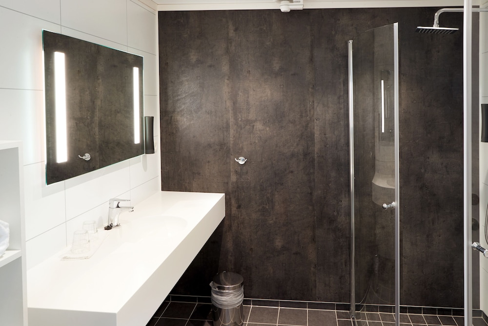 Fosshotel Nupar 48/50