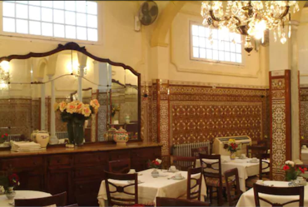 Hotel Simon 50/66