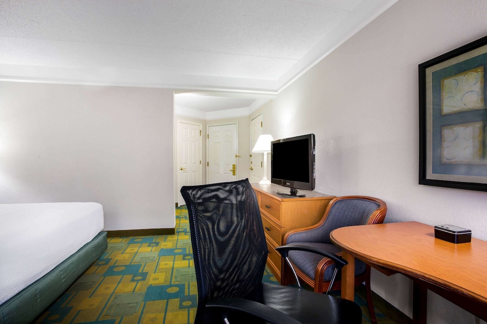 Fairfield by Marriott Inn & Suites Austin West 20/36