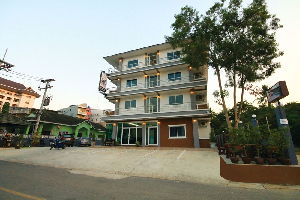 Baan Samrarn 2/45