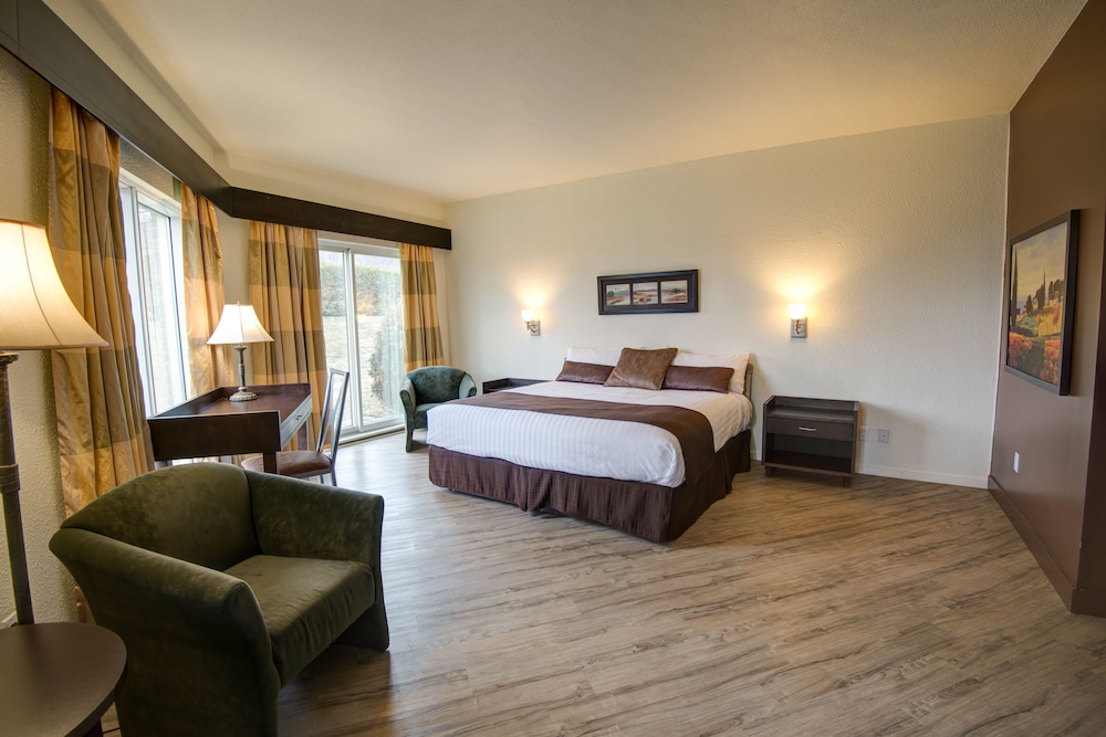Suite, King Bed, High Floor