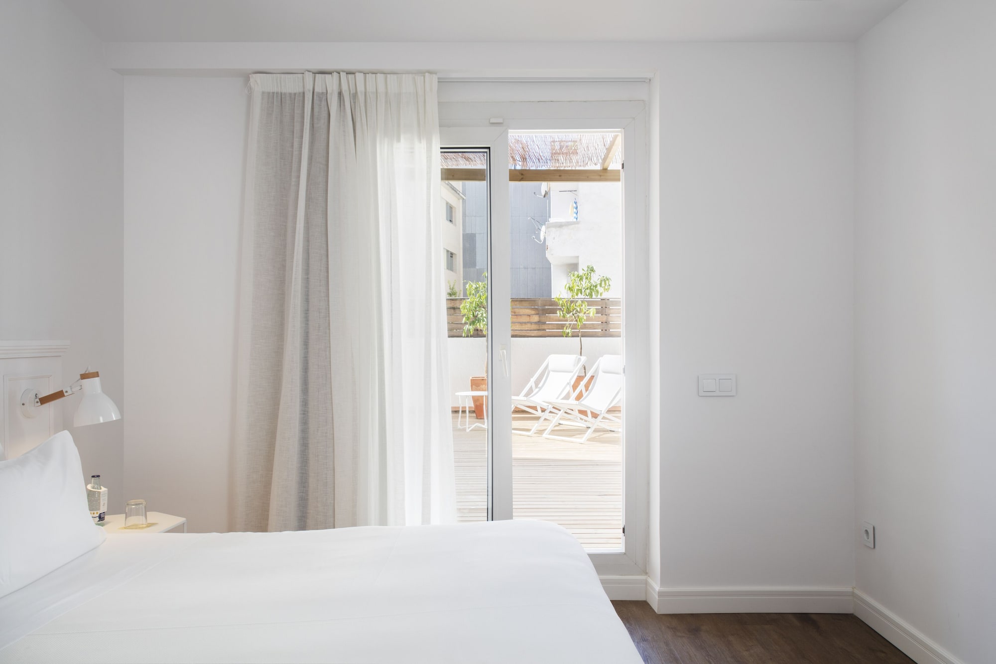 COMFORT, SINGLE, BALCONY