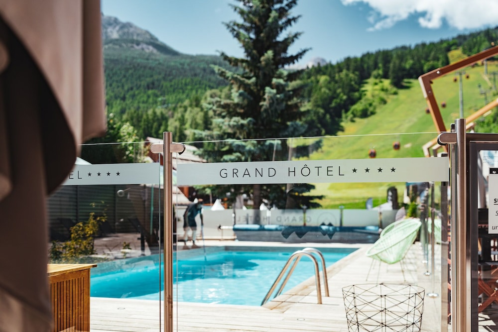 Grand Hôtel & Spa NUXE Serre Chevalier 48/50