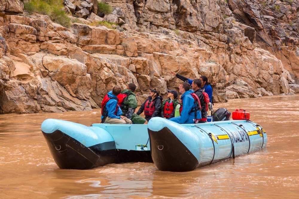 Hualapai Lodge 21/24