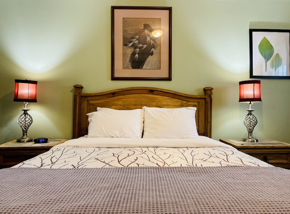 Salida Inn & Monarch Suites 22/78