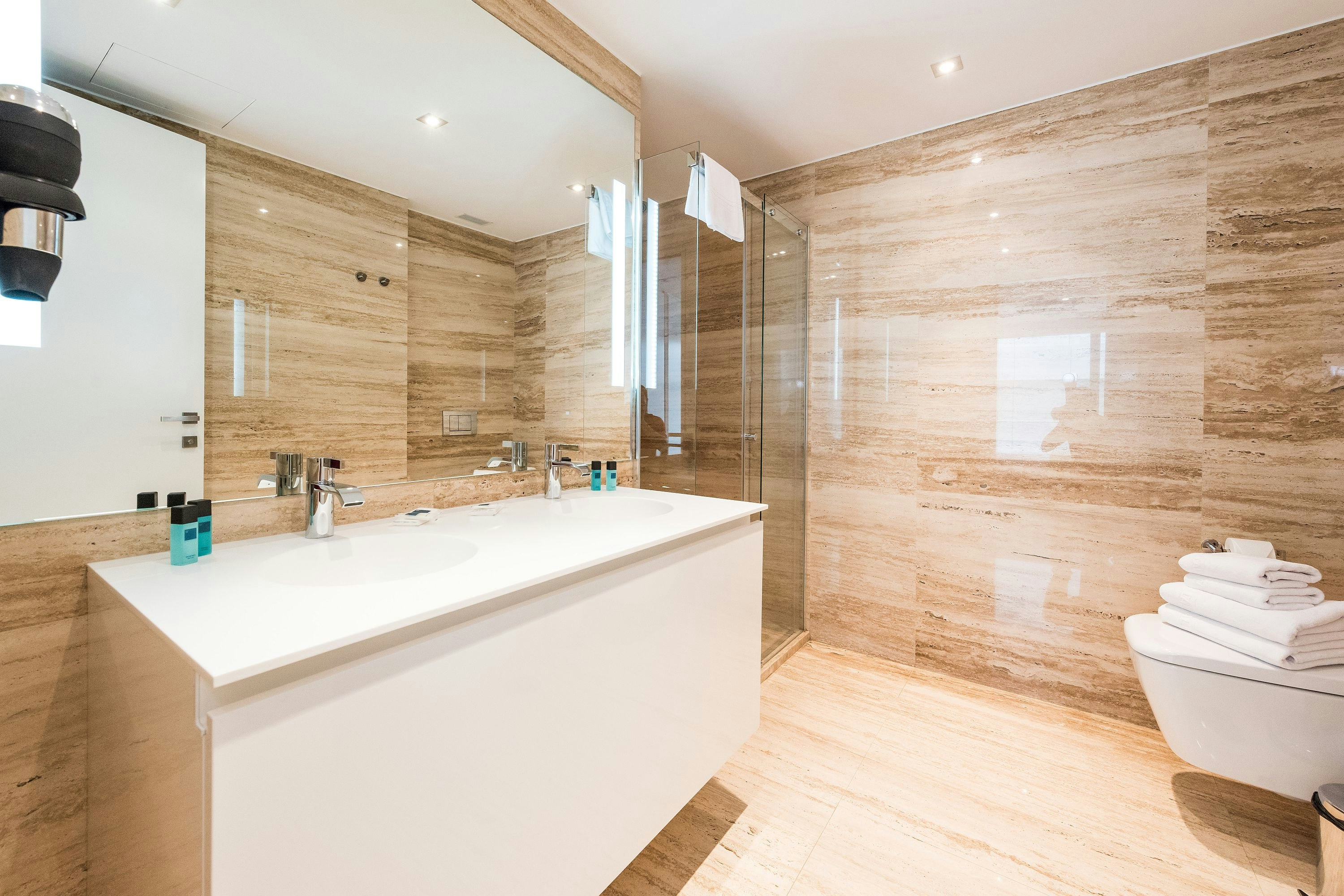 Gran View Apartments Madrid 42/43