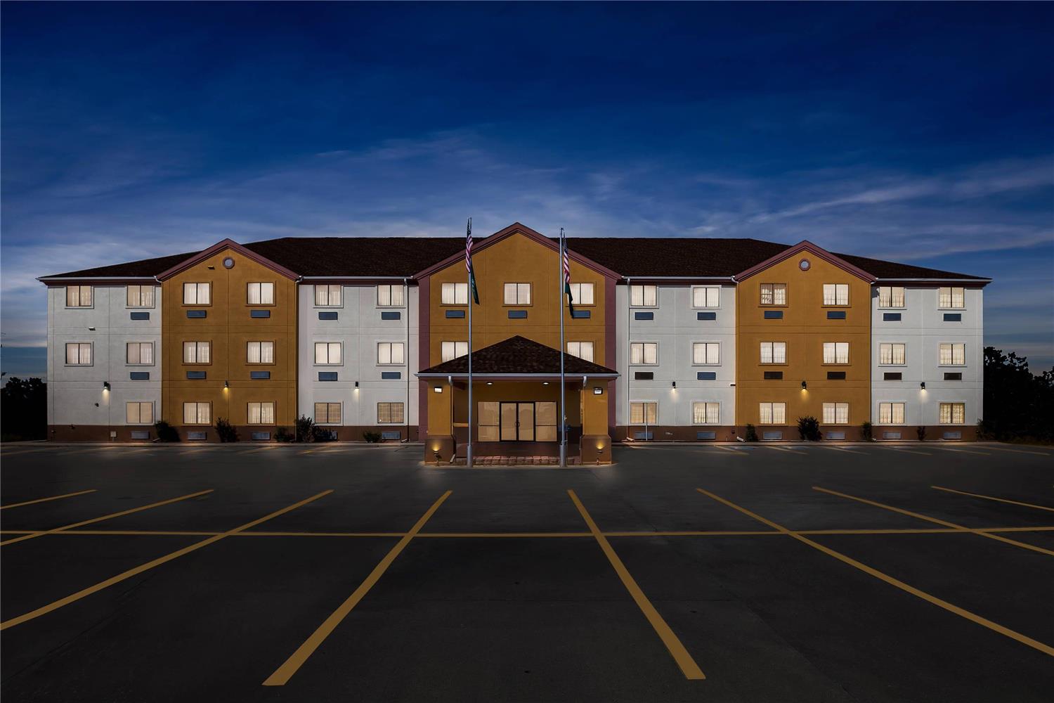 Quality Inn & Suites McAlester on Hwy 69 3/26