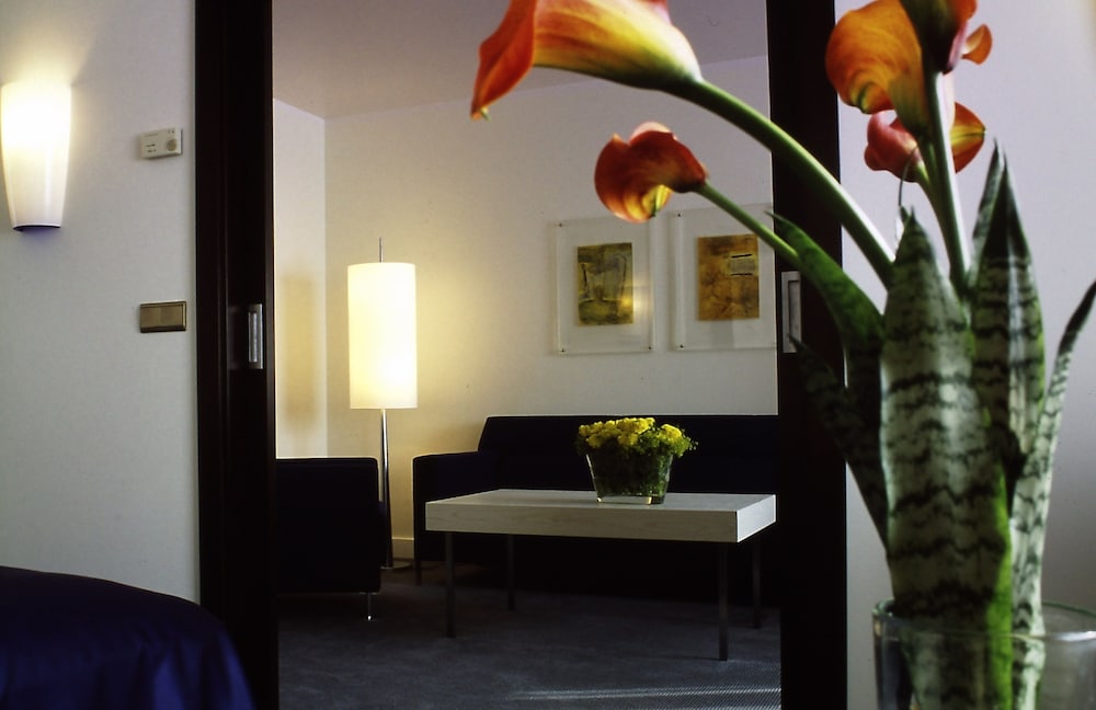 Crowne Plaza Berlin City Centre Ku damm 49/81