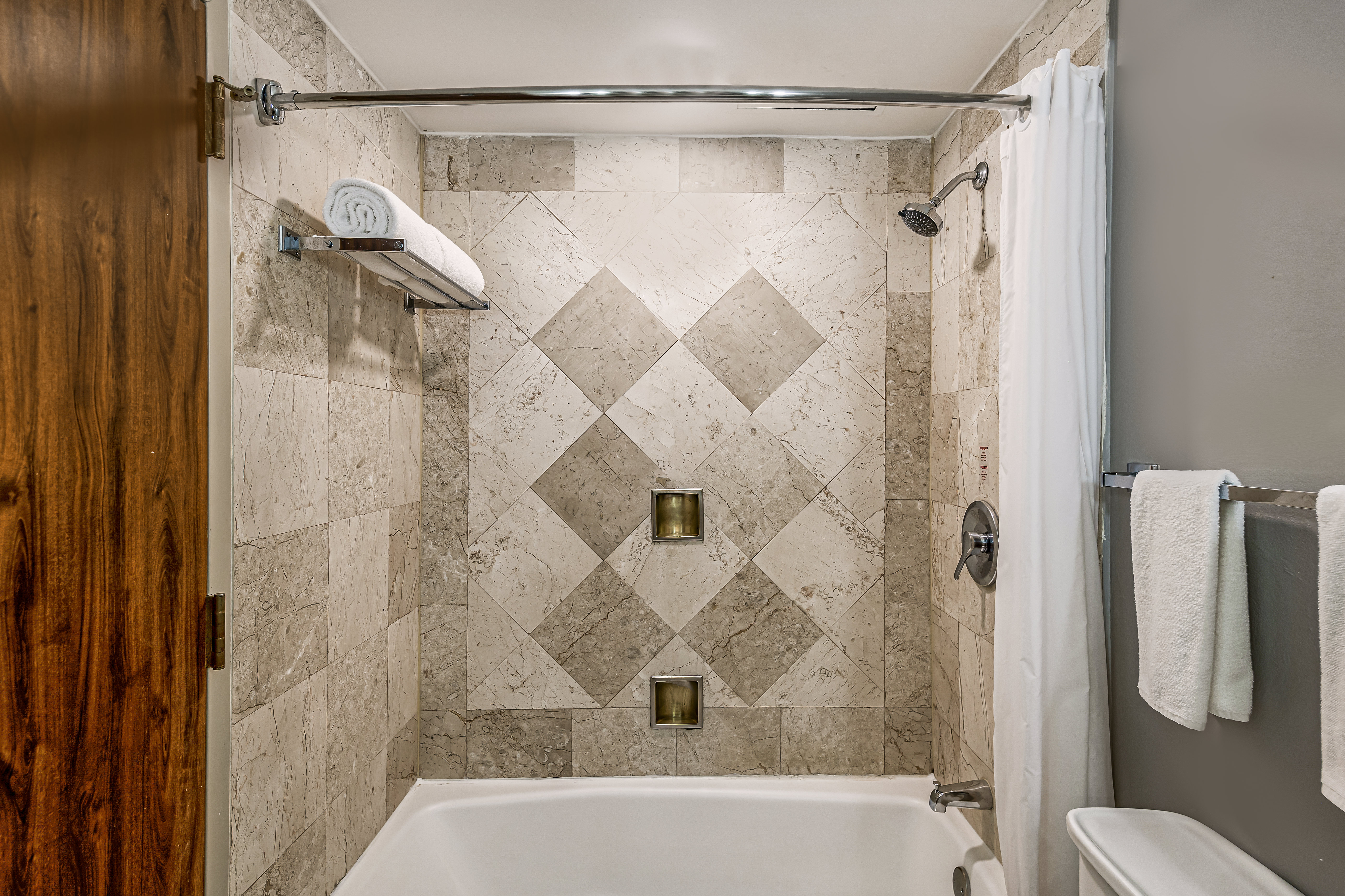 Fiesta Inn Express Nuevo Laredo 41/42