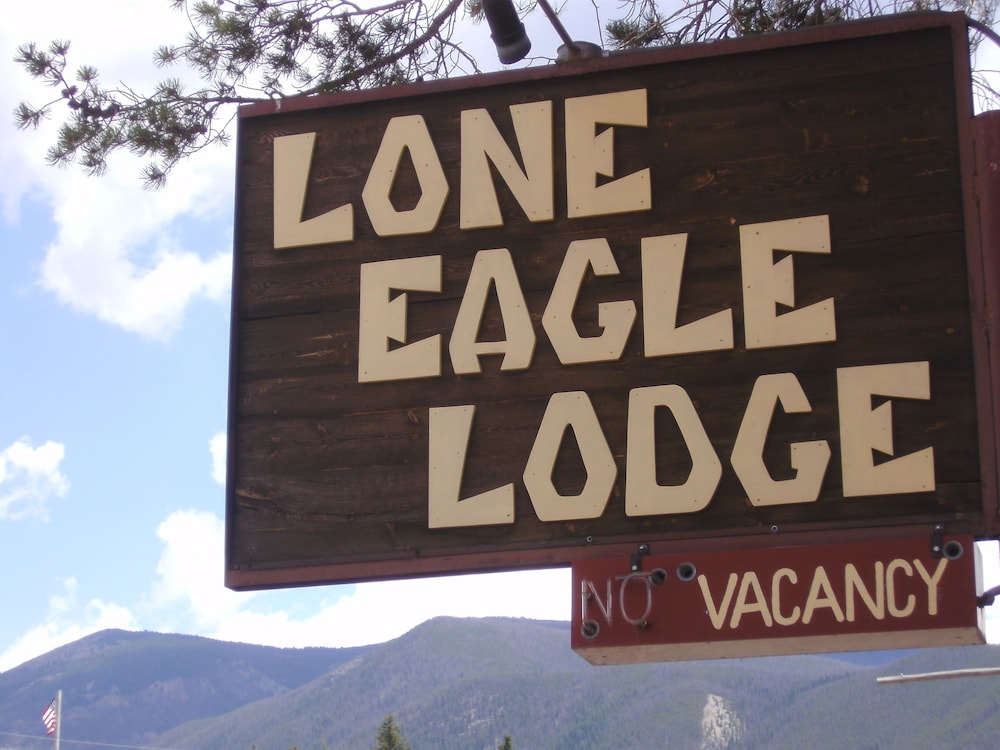 Lone Eagle Lodge 2/66