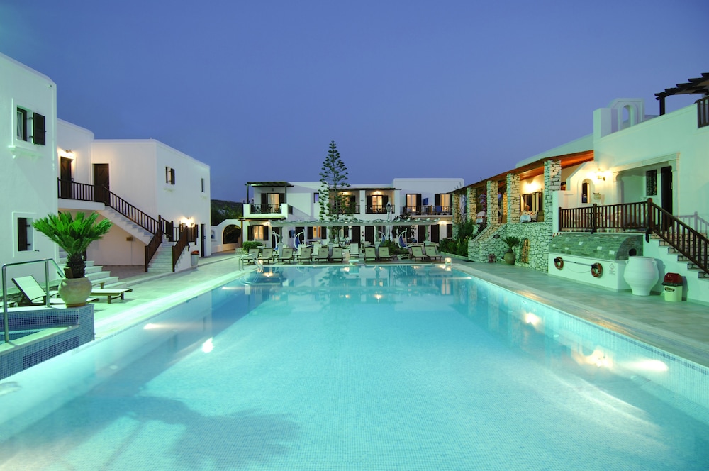 Contaratos Beach Hotel 40/50