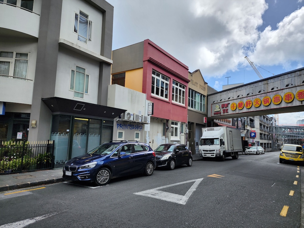 Newton Lodge - Hostel 38/43